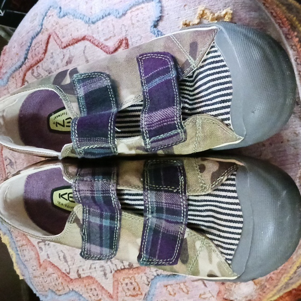 Keen sneakers